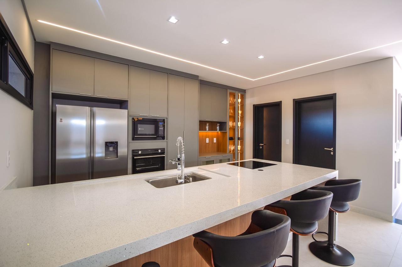Viva com Estilo e Conforto no Condomínio Ninho Verde II Eco Residence – Pardinho! 