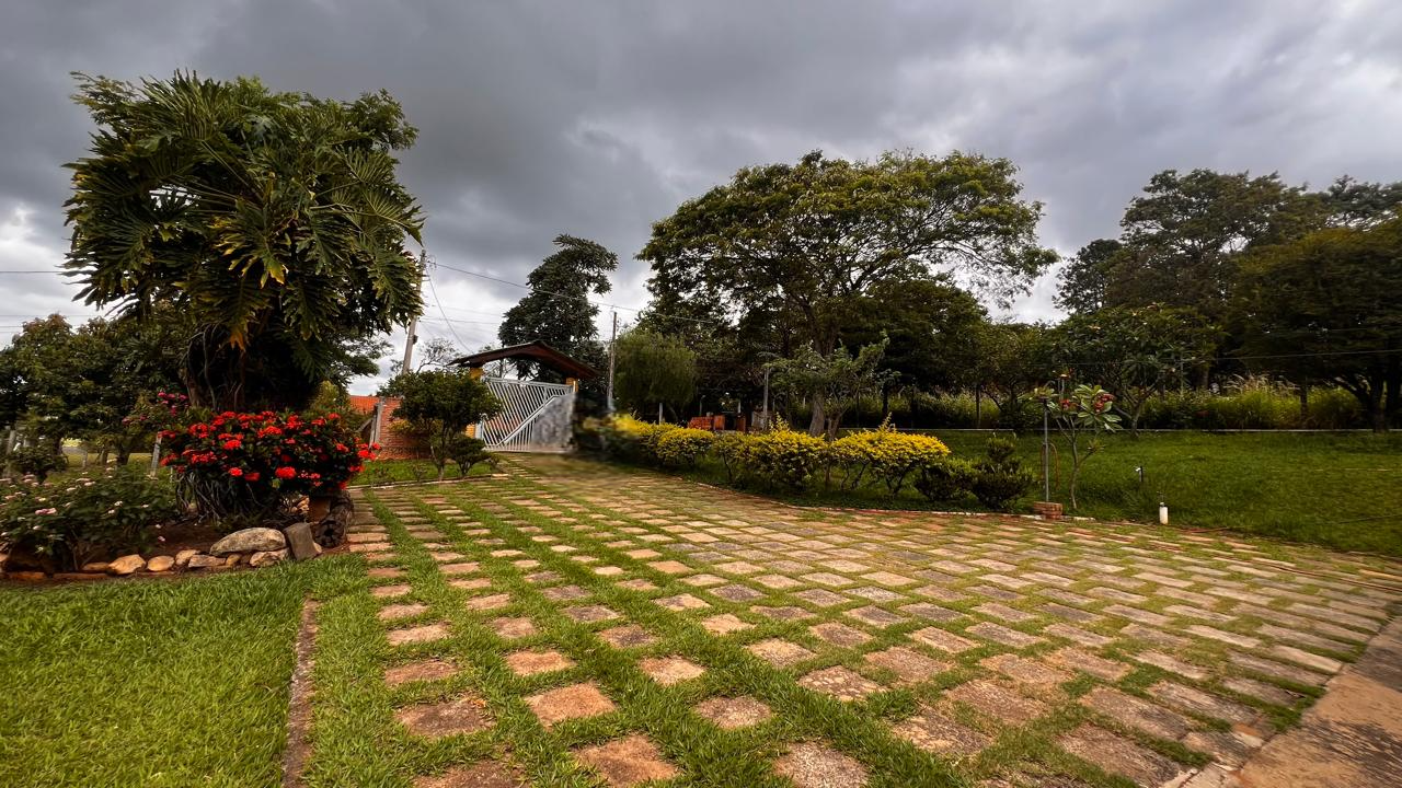 Chácara com 6 Quartos à Venda – 3.200m² de Terreno, 450m² Construídos – R$ 900.000,00