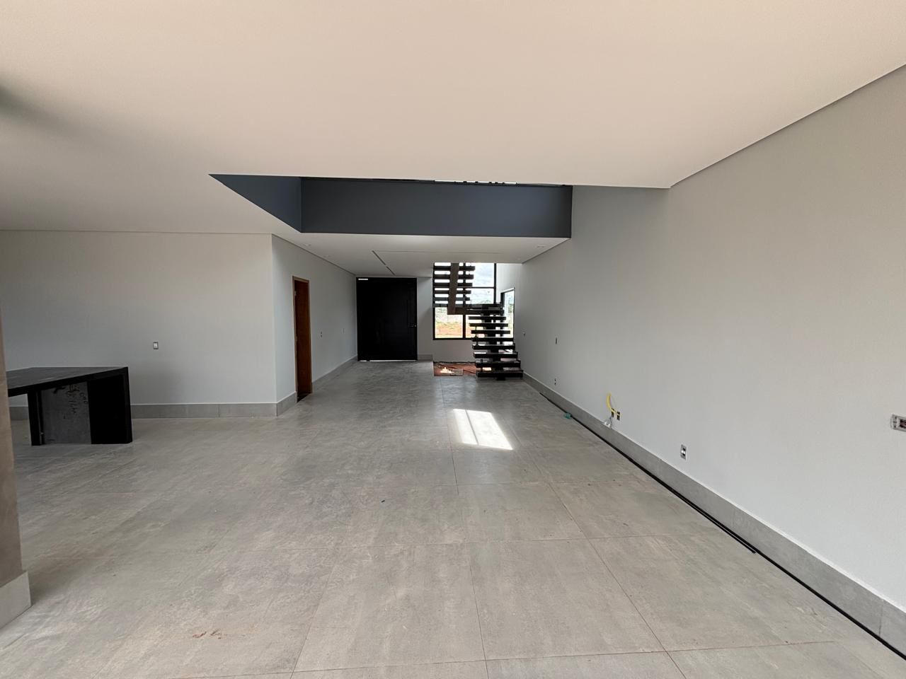 Sobrado Alto Padrão à Venda em Condomínio Fechado – Cesário Lange/SP