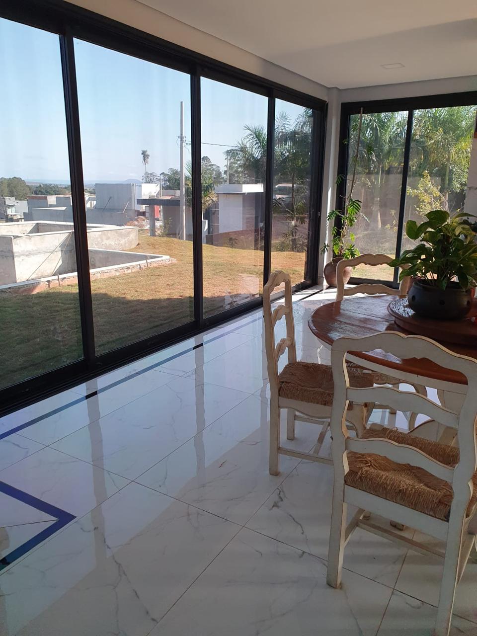  Luxo, Conforto e Sofisticação no Ninho Verde I – Porangaba/SP
