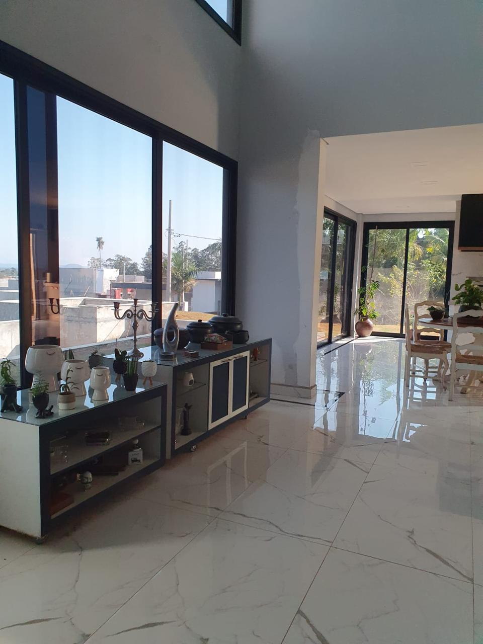  Luxo, Conforto e Sofisticação no Ninho Verde I – Porangaba/SP