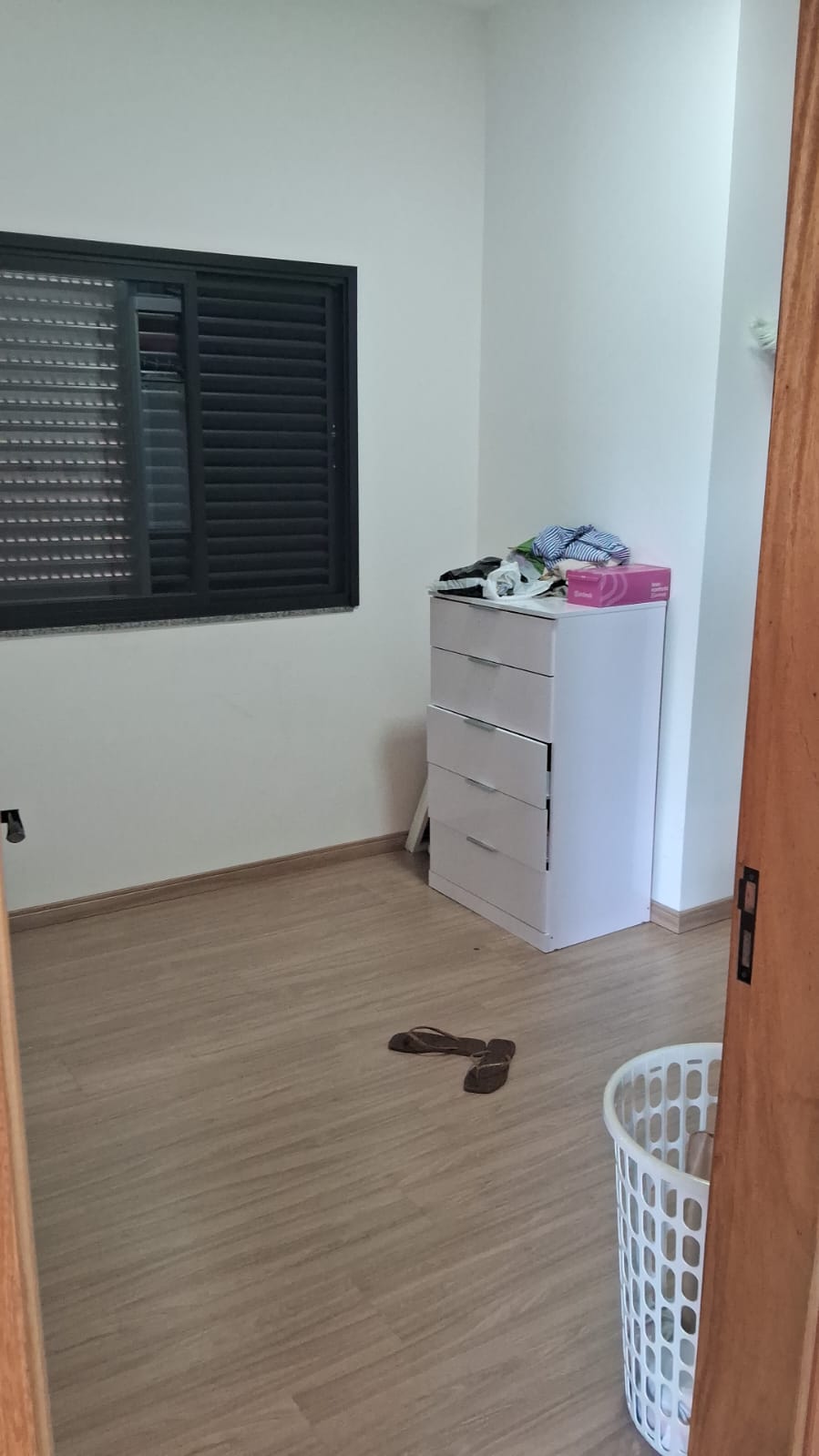 Sobrado à Venda: Conforto e Espaço no Bairro Colina Verde!