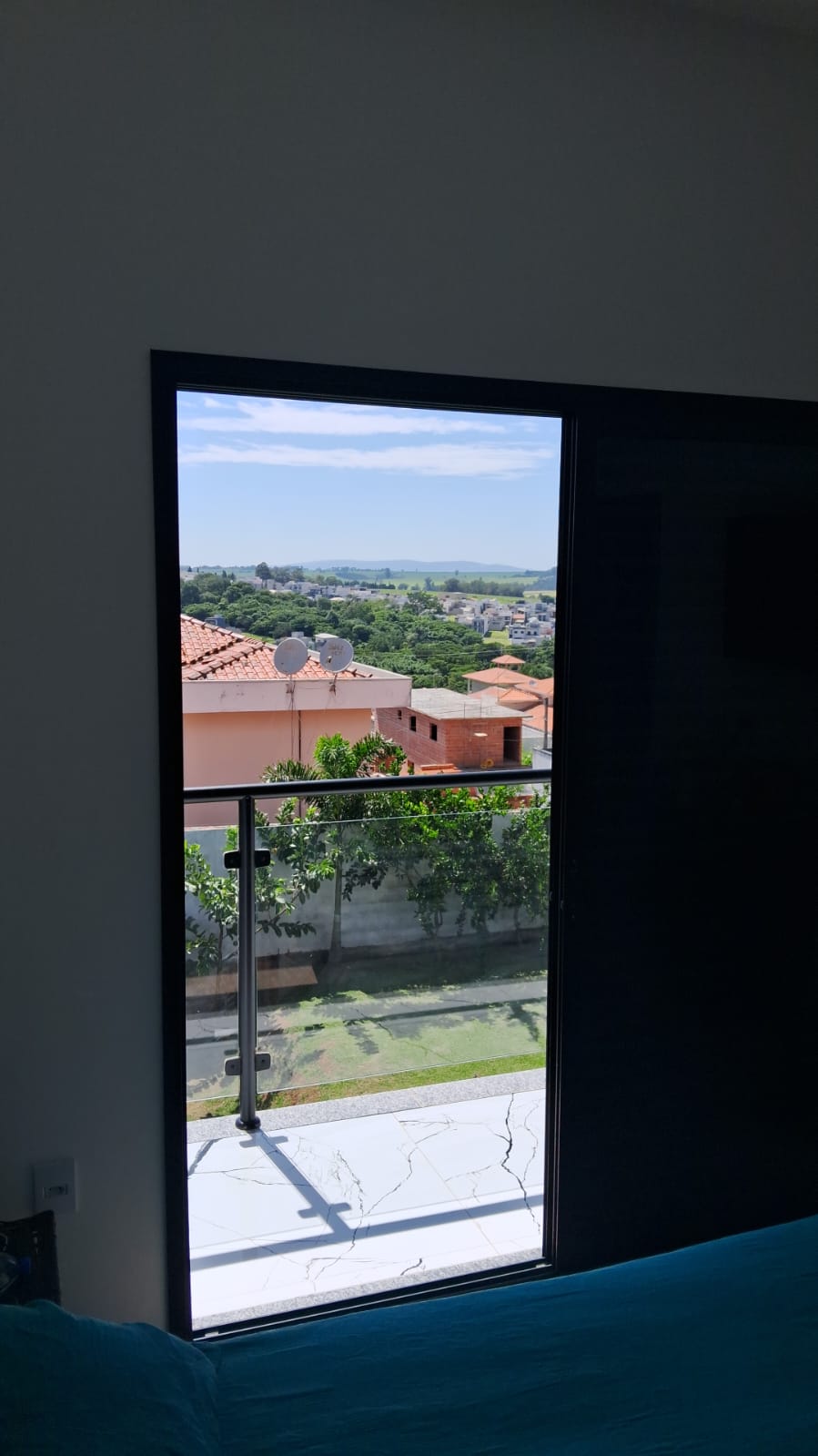 Sobrado à Venda: Conforto e Espaço no Bairro Colina Verde!