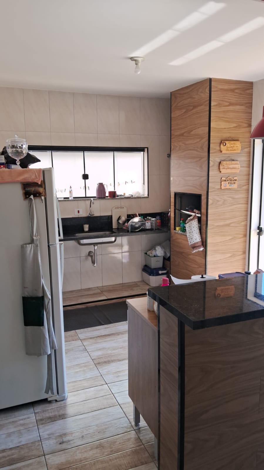 Sobrado à Venda: Conforto e Espaço no Bairro Colina Verde!