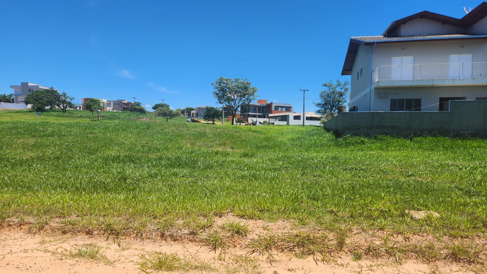 Terreno à Venda no Riviera de Santa Cristina XIII – Setor Marina