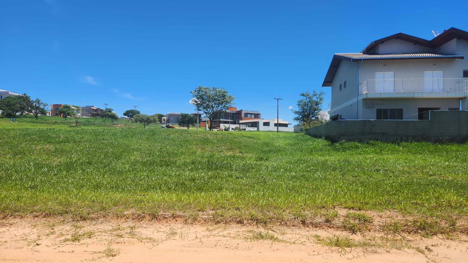 Terreno à Venda no Riviera de Santa Cristina XIII – Setor Marina
