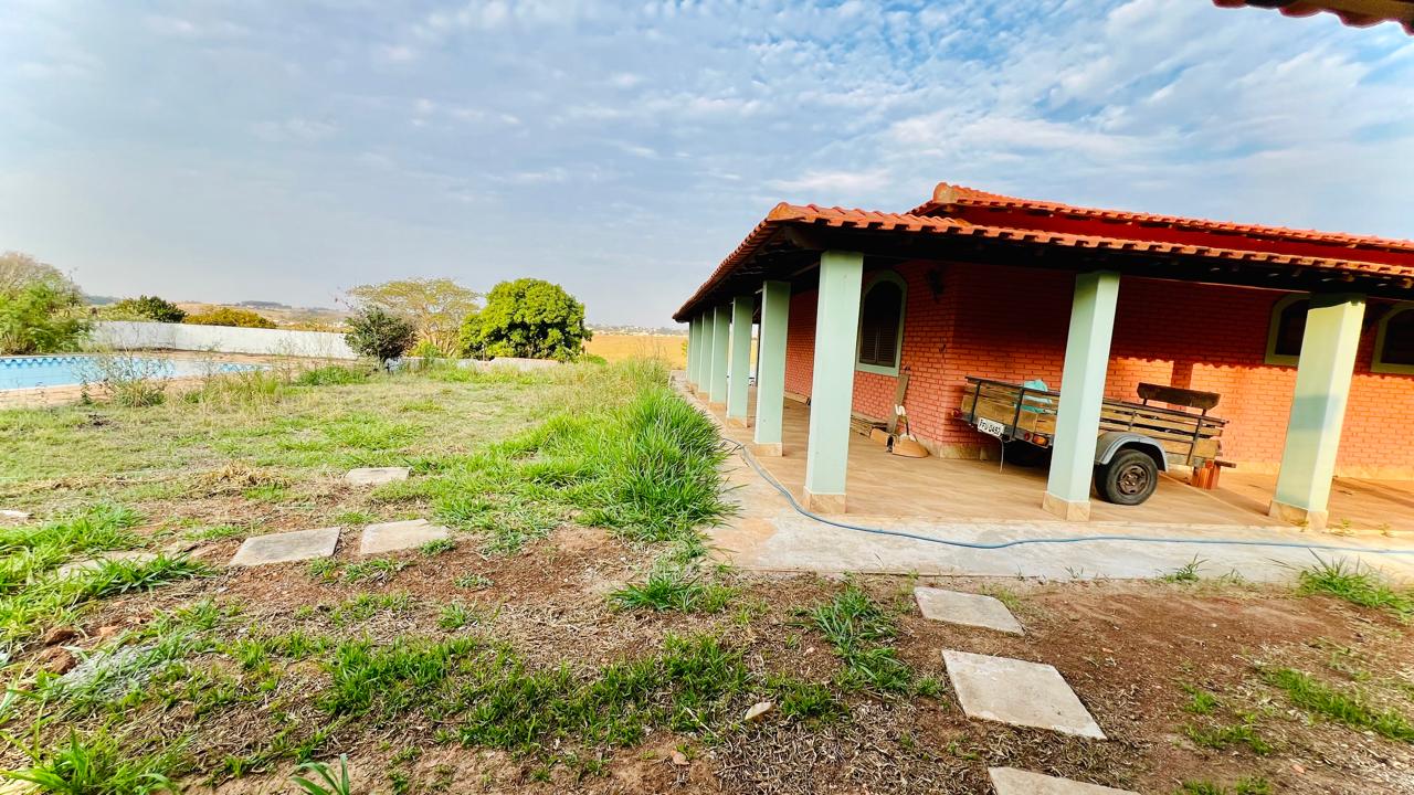 Chácara 2 Quartos 3.226m² à Venda no Jardim Valparaíso, Boituva - R$ 650.000