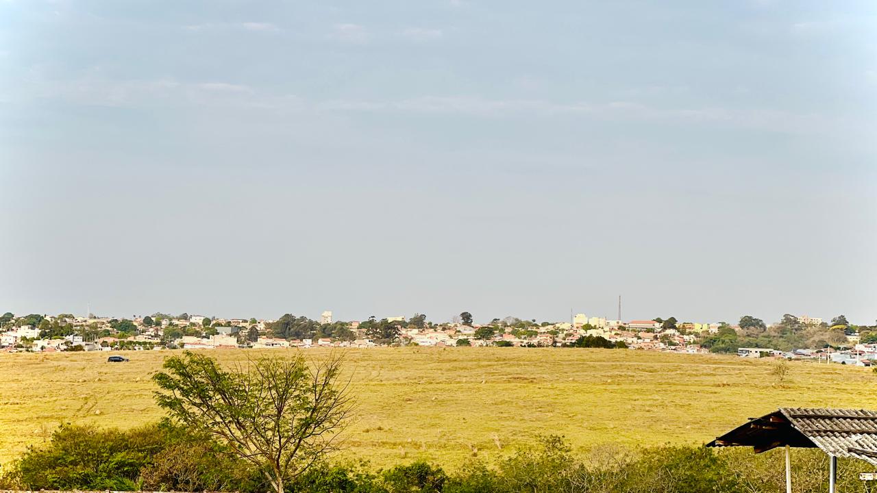 Chácara 2 Quartos 3.226m² à Venda no Jardim Valparaíso, Boituva - R$ 650.000