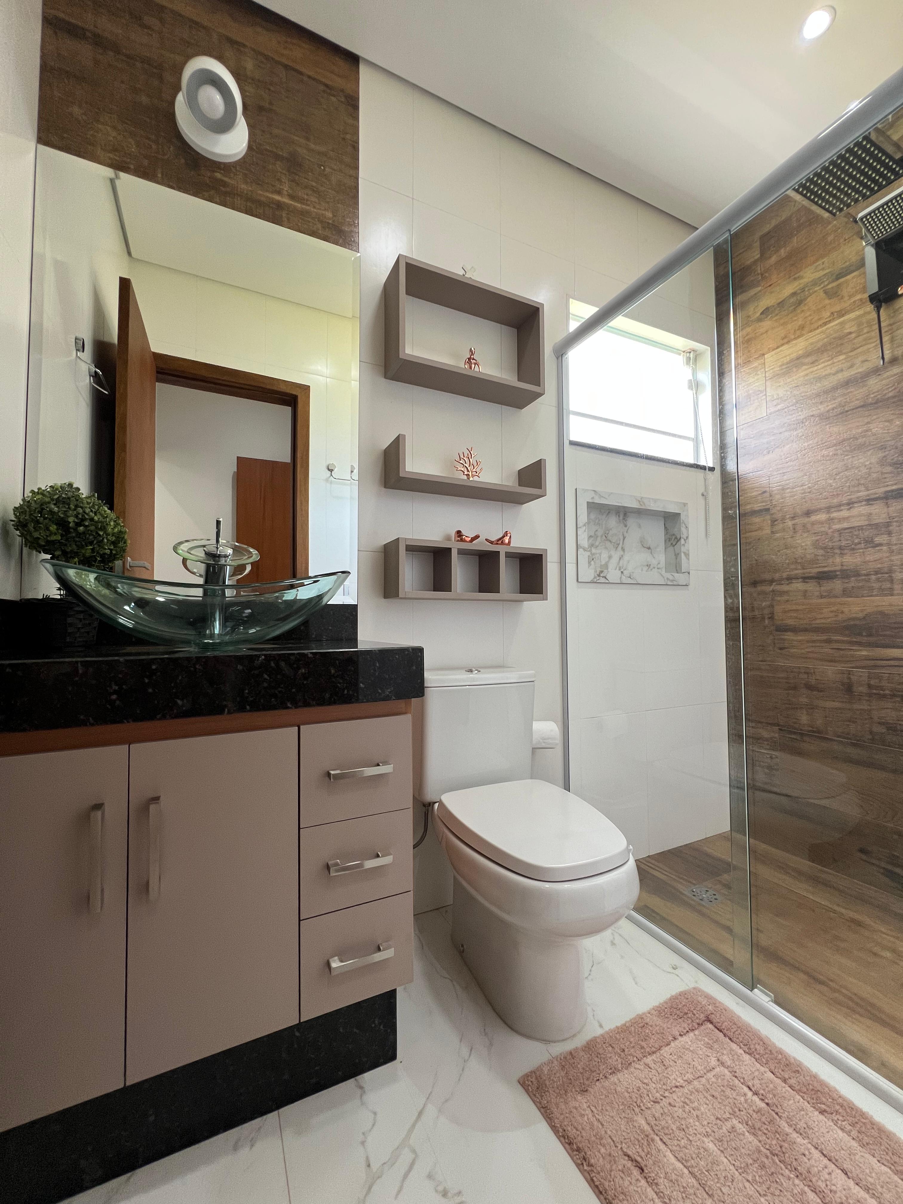 Casa de Alto Padrão à Venda no Riviera de Santa Cristina II – Porteira Fechada