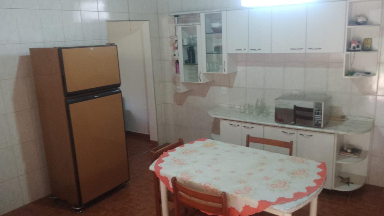 Vendo Chácara com 2.152m² em Tatuí-SP, próximo ao asfalto, escriturada