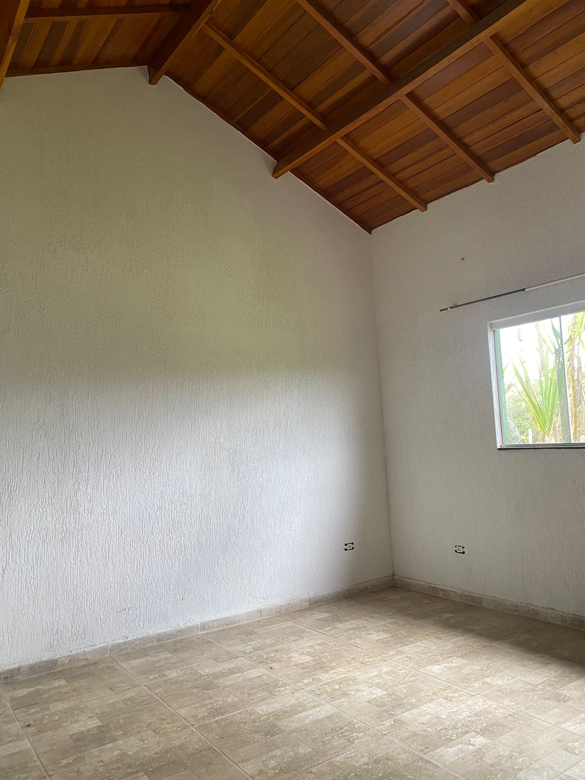 Chácara à venda em Porangaba, bairro Rio Bonito – Casa nova, aceita troca
