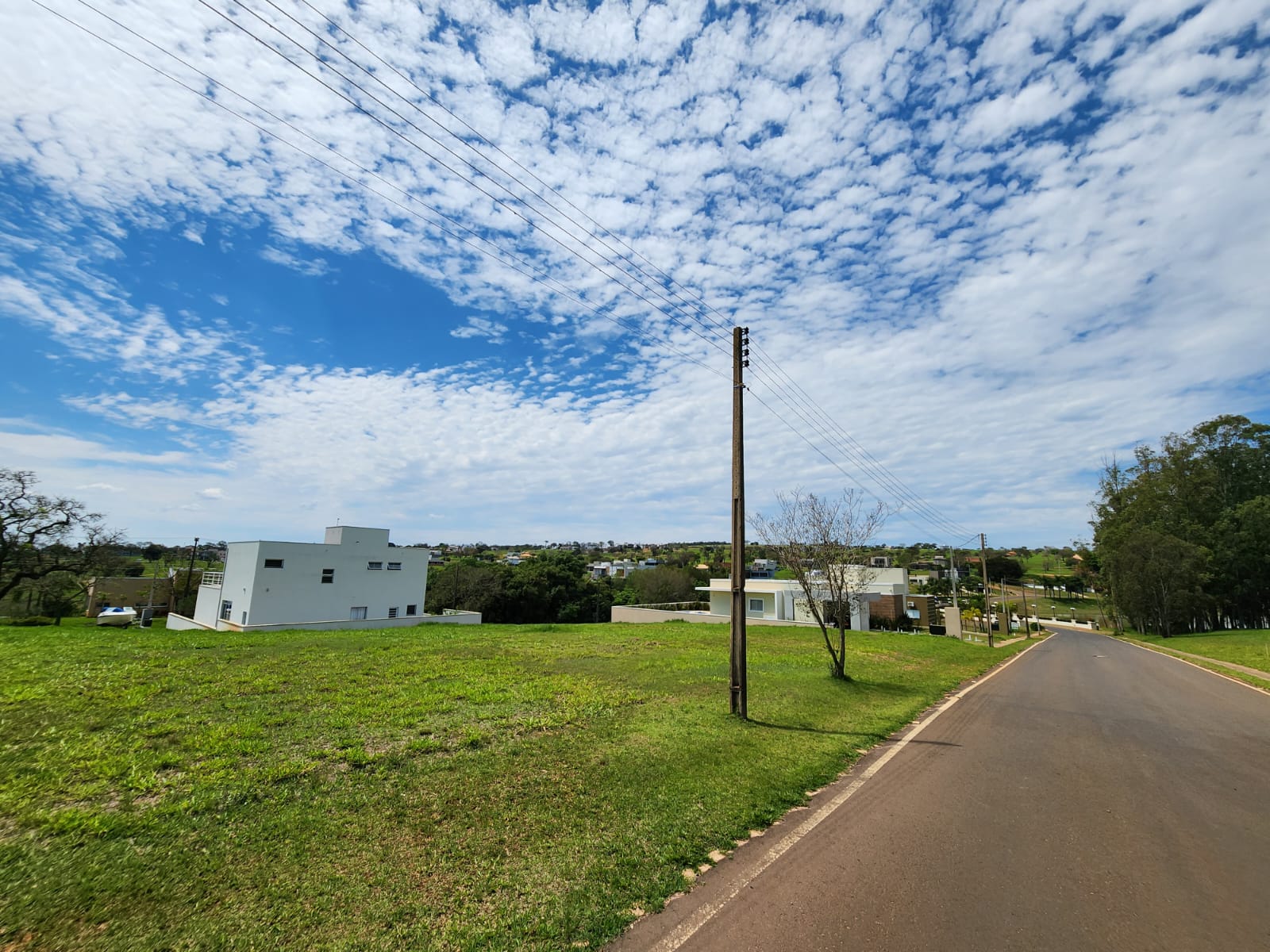 Riviera de Santa Cristina XIII – Terrenos exclusivos em localização nobre, prontos para construir