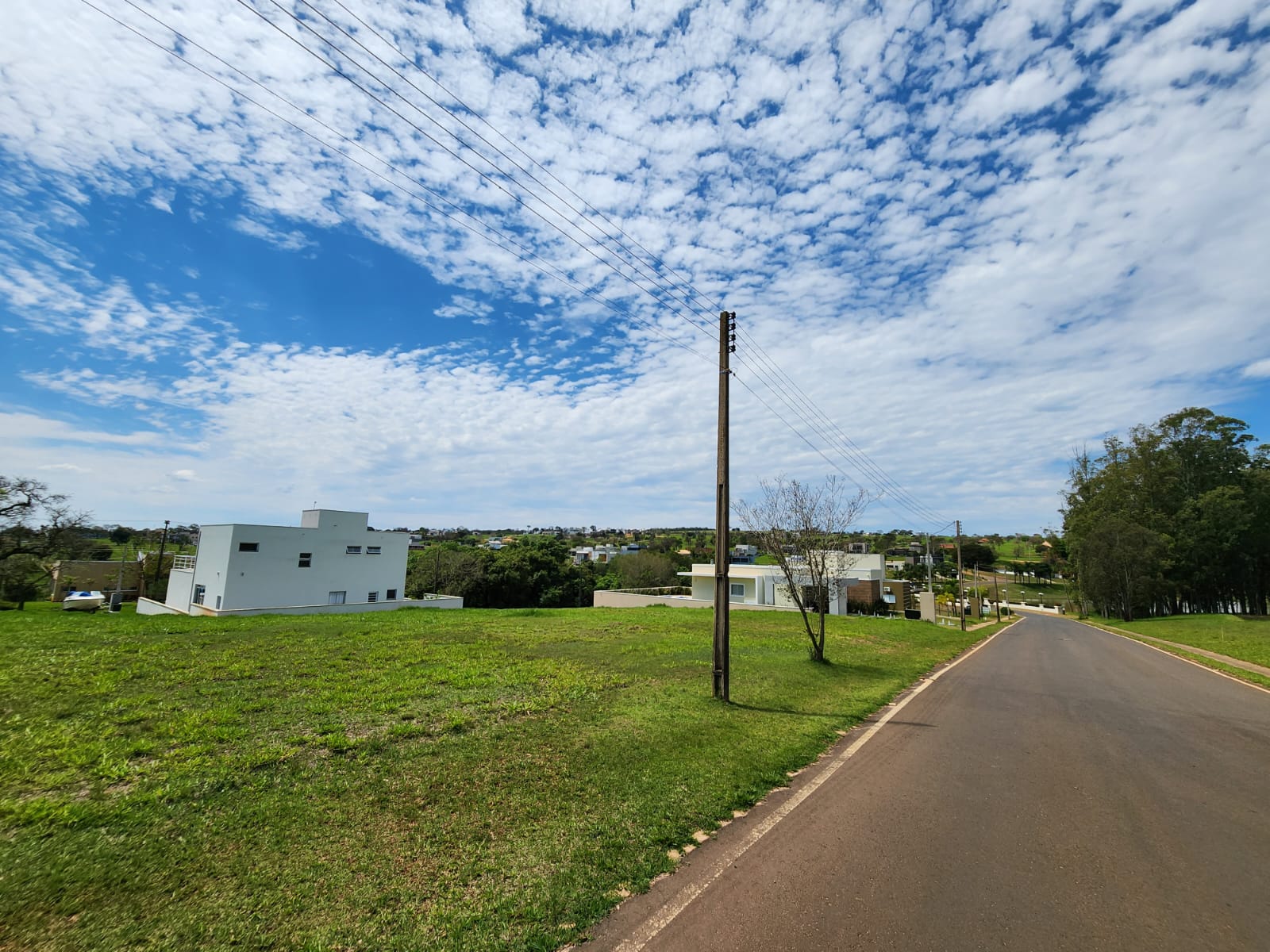 Riviera de Santa Cristina XIII – Terrenos exclusivos em localização nobre, prontos para construir