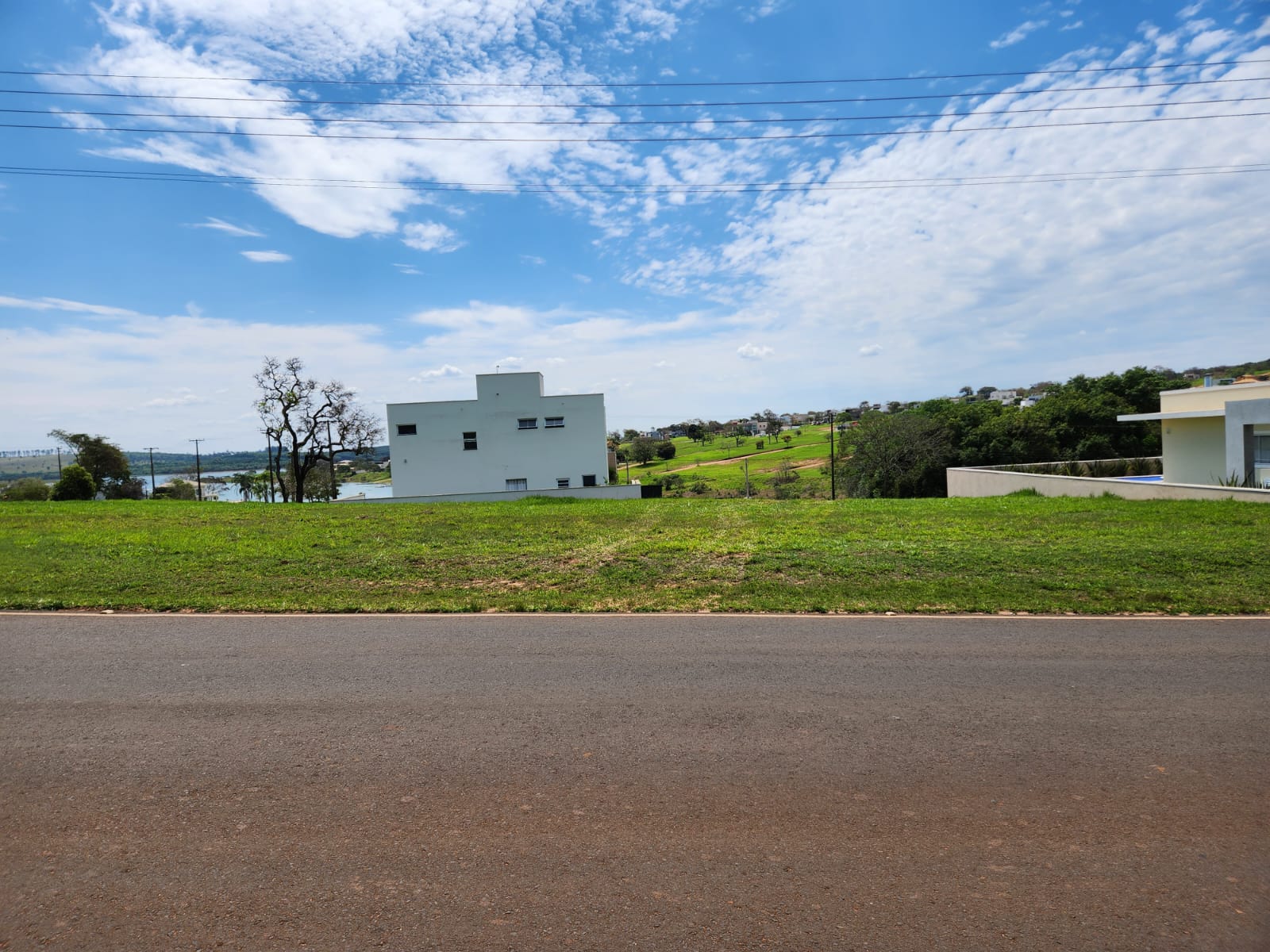 Riviera de Santa Cristina XIII – Terrenos exclusivos em localização nobre, prontos para construir