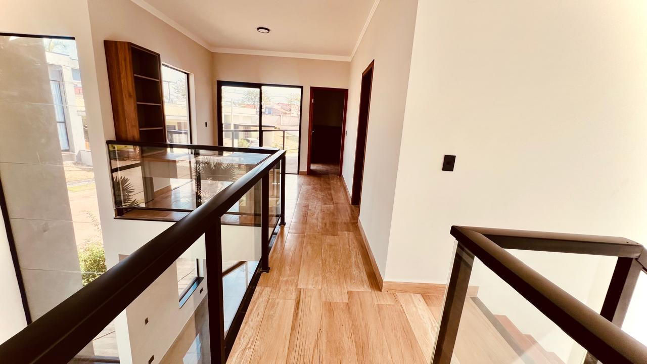 Casa com 3 suítes à venda, 224m² por R$ 1.635.000 - Condomínio Portal Ville Jardim Europa - Boituva/SP