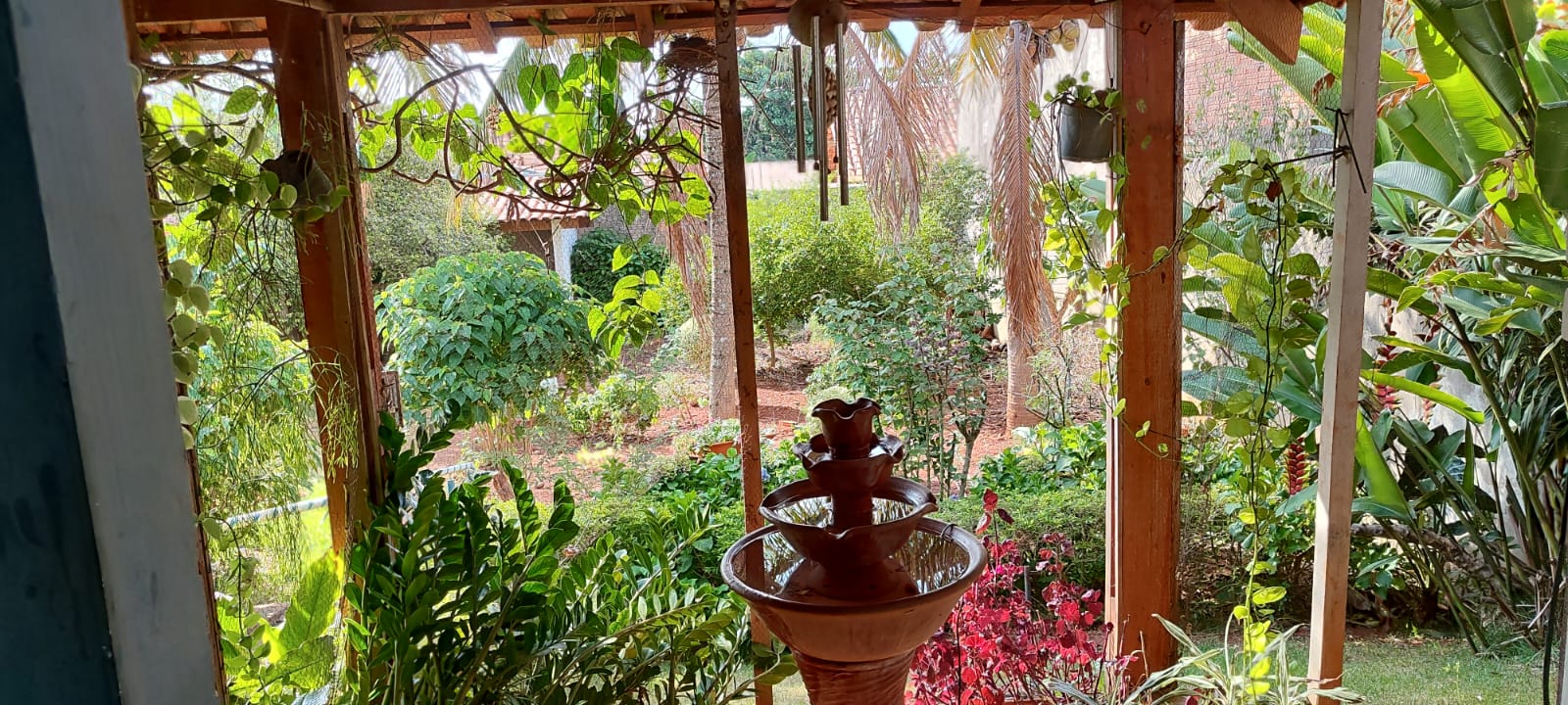 Aproveite: Casa com alma de chácara no coração de Tatuí!