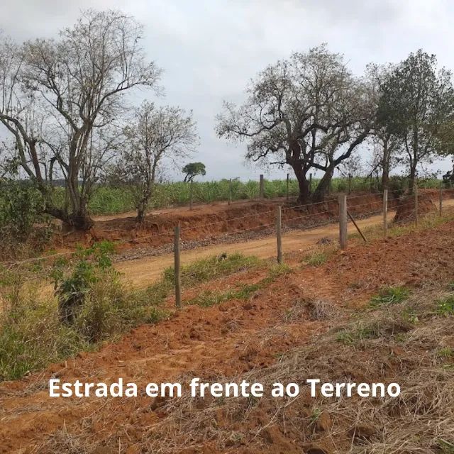 Terreno de 2.200m² em Quadra-SP 