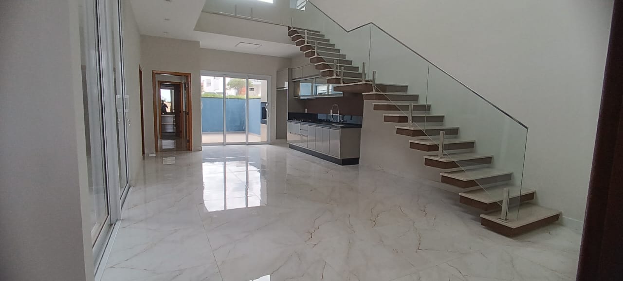 Vendo casa em Tatuí no Reserva dos Ypês 1 - 3 suítes, área gourmet e alto padrão