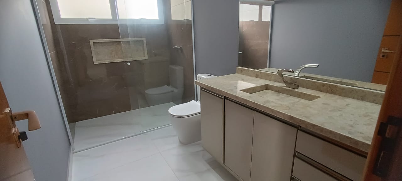 Vendo casa em Tatuí no Reserva dos Ypês 1 - 3 suítes, área gourmet e alto padrão