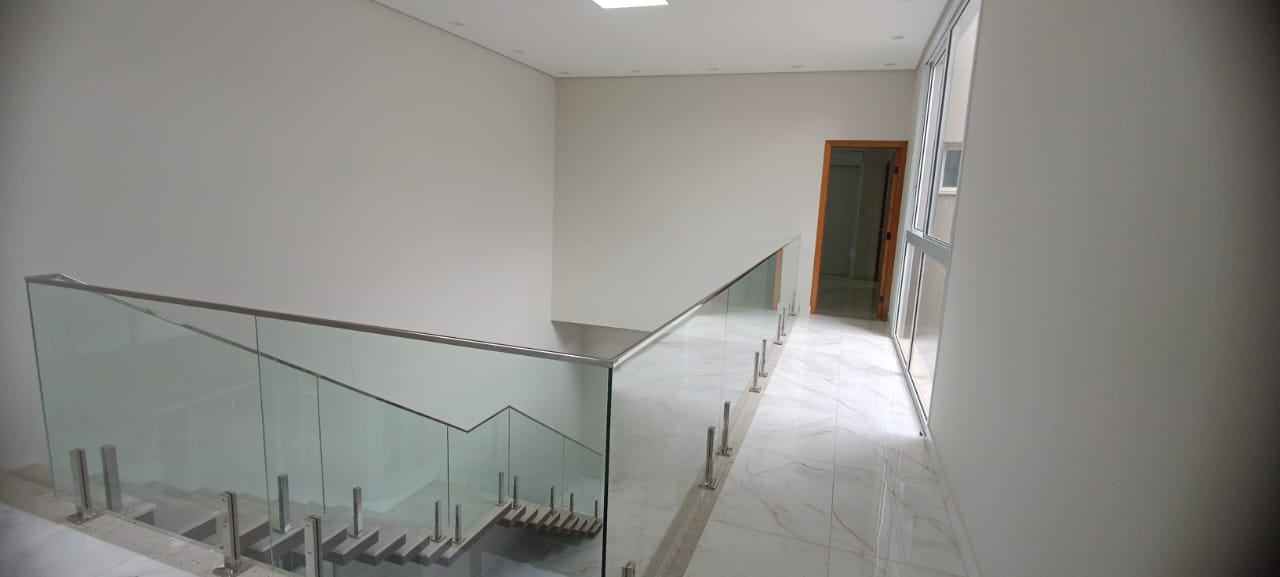 Vendo casa em Tatuí no Reserva dos Ypês 1 - 3 suítes, área gourmet e alto padrão