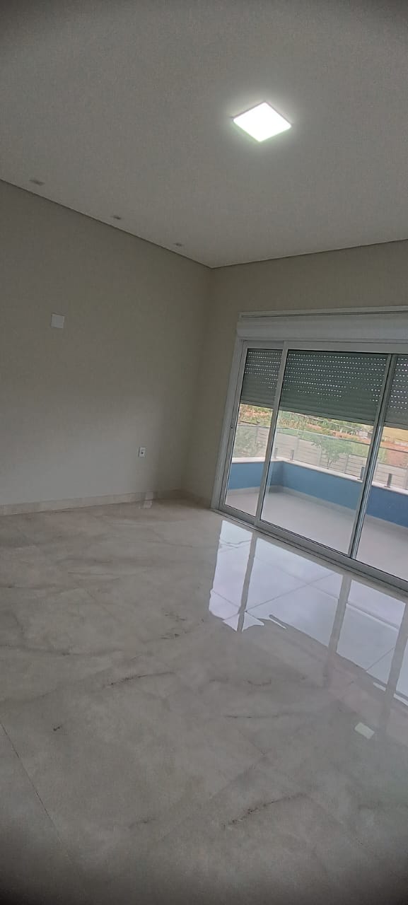 Vendo casa em Tatuí no Reserva dos Ypês 1 - 3 suítes, área gourmet e alto padrão
