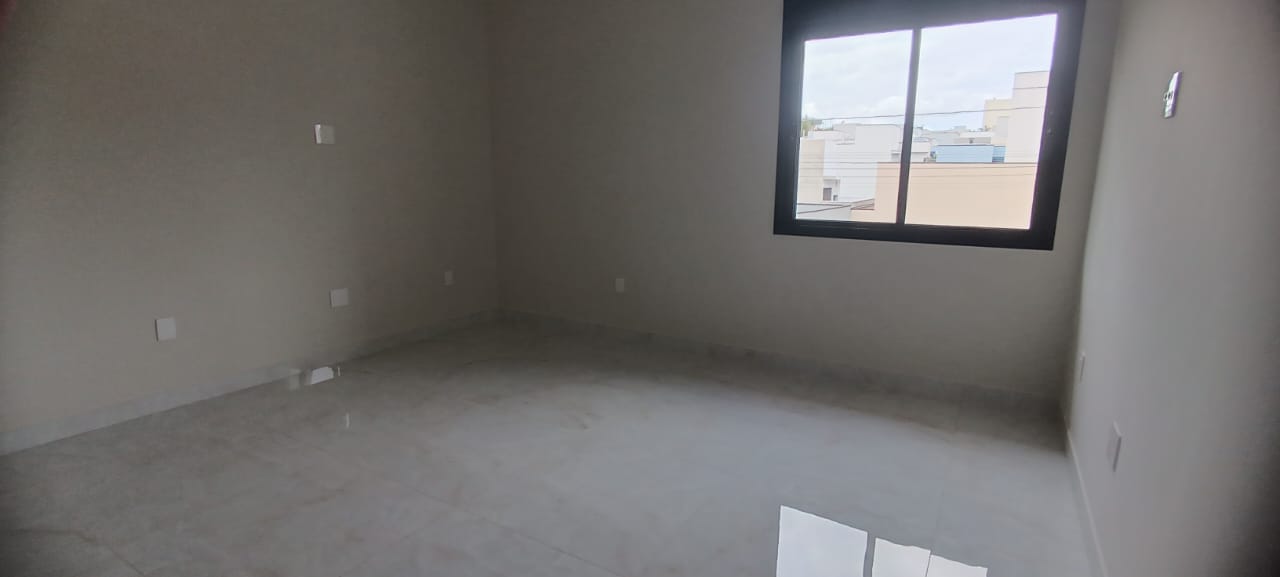 Viva o futuro com sofisticação no Reserva dos Ypês 3 — Casa de alto padrão com 3 dormitórios, energia solar e área gourmet integrada