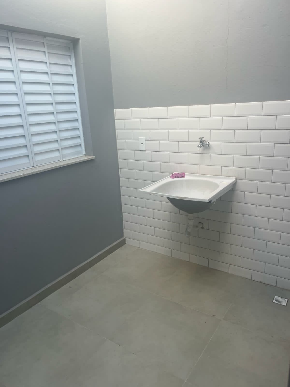 Casa nova com piscina à venda no bairro Colina Verde em Tatuí – SP