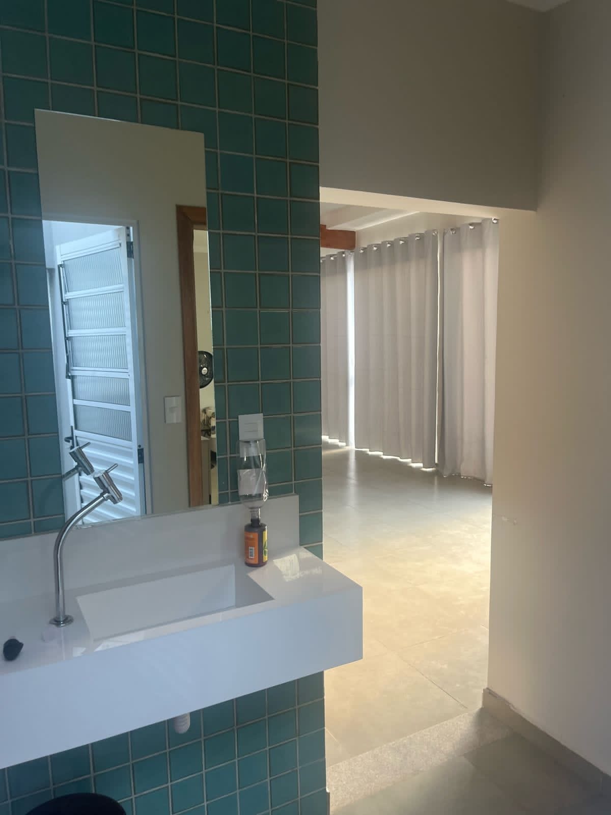 Casa nova com piscina à venda no bairro Colina Verde em Tatuí – SP