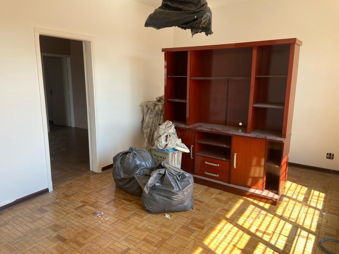 Excelente casa para locação no Centro de Tatuí, a apenas 100 metros da Rua Onze de Agosto