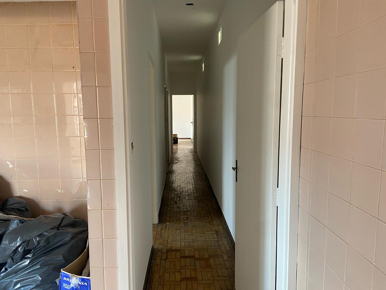Excelente casa para locação no Centro de Tatuí, a apenas 100 metros da Rua Onze de Agosto