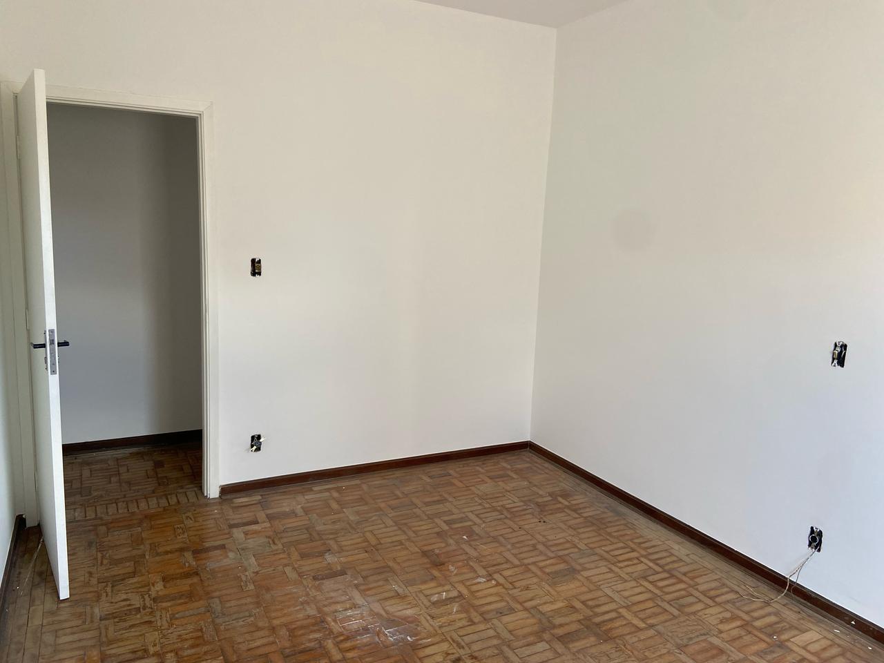 Excelente casa para locação no Centro de Tatuí, a apenas 100 metros da Rua Onze de Agosto