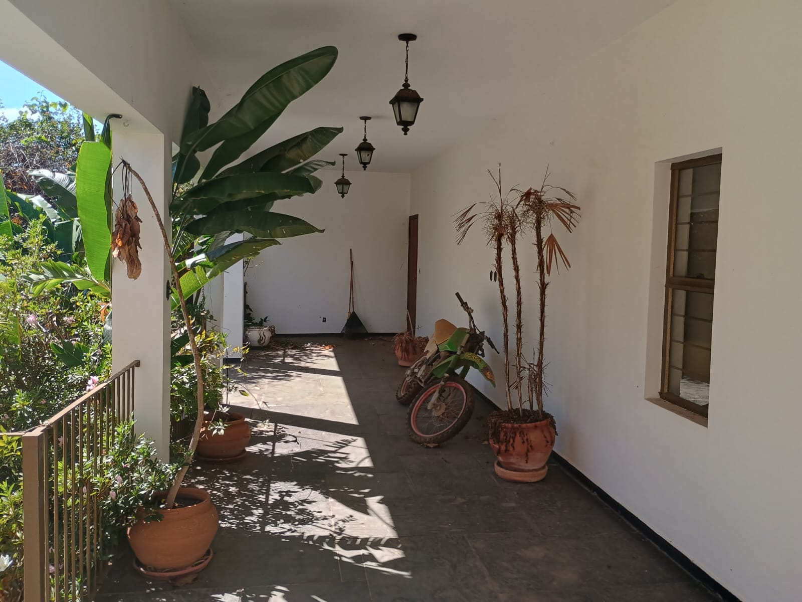 Casa Térrea com Edícula no Andrea Ville – Conforto, Elegância e Espaço em Alto Nível