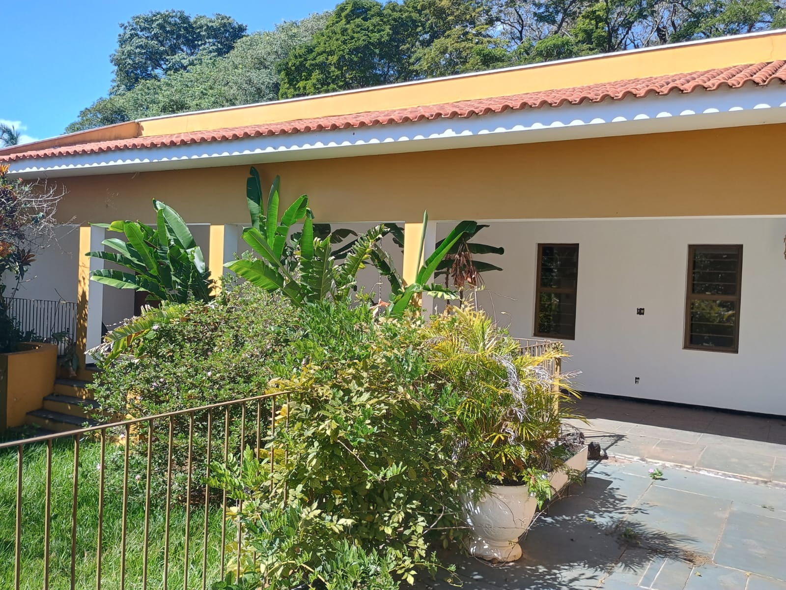 Casa Térrea com Edícula no Andrea Ville – Conforto, Elegância e Espaço em Alto Nível