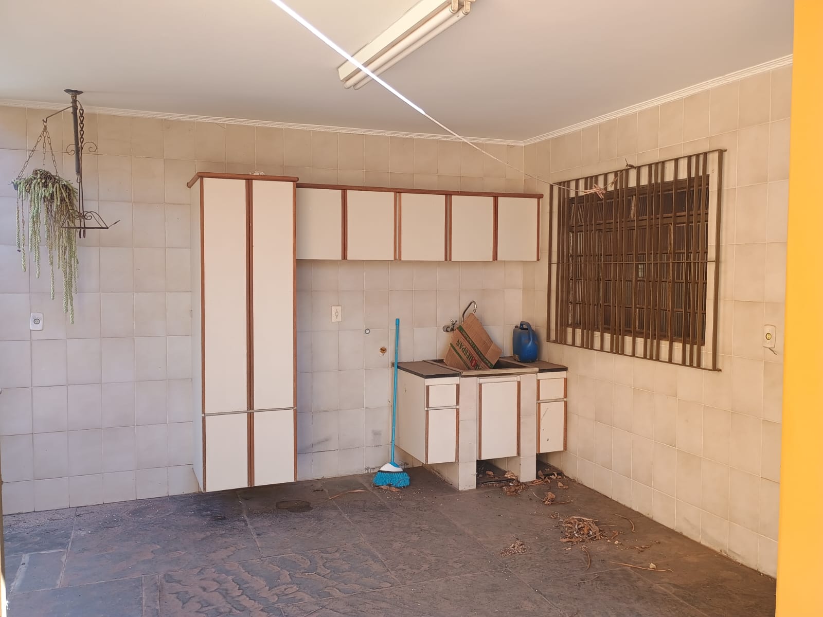 Casa Térrea com Edícula no Andrea Ville – Conforto, Elegância e Espaço em Alto Nível