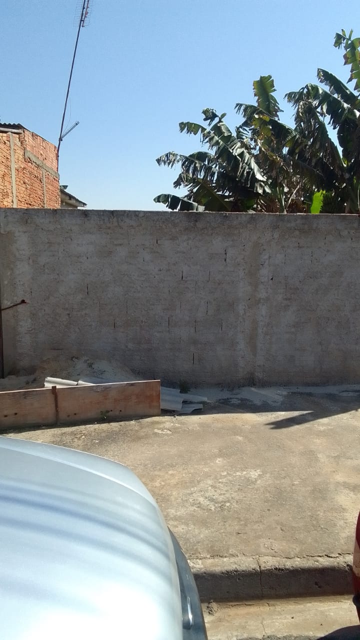 Terreno plano e murado à venda no bairro Santa Rita – Tatuí/SP