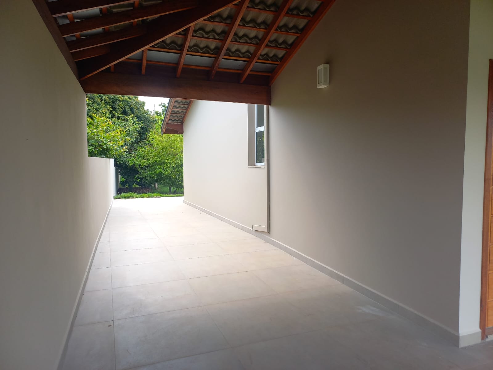 Chácara mobiliada para locação por R$ 8.500/mês no Condomínio Vitassay – Boituva/SP