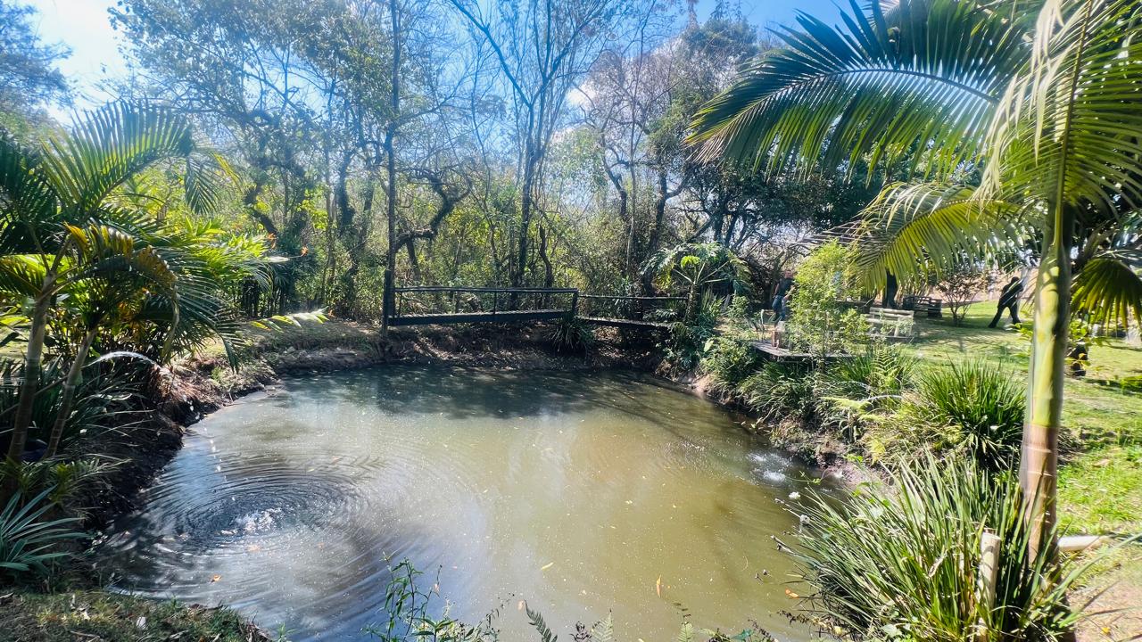 Chácara com 2 dormitórios à venda, 2.000m² por R$ 450.000 - Boituville - Boituva/SP