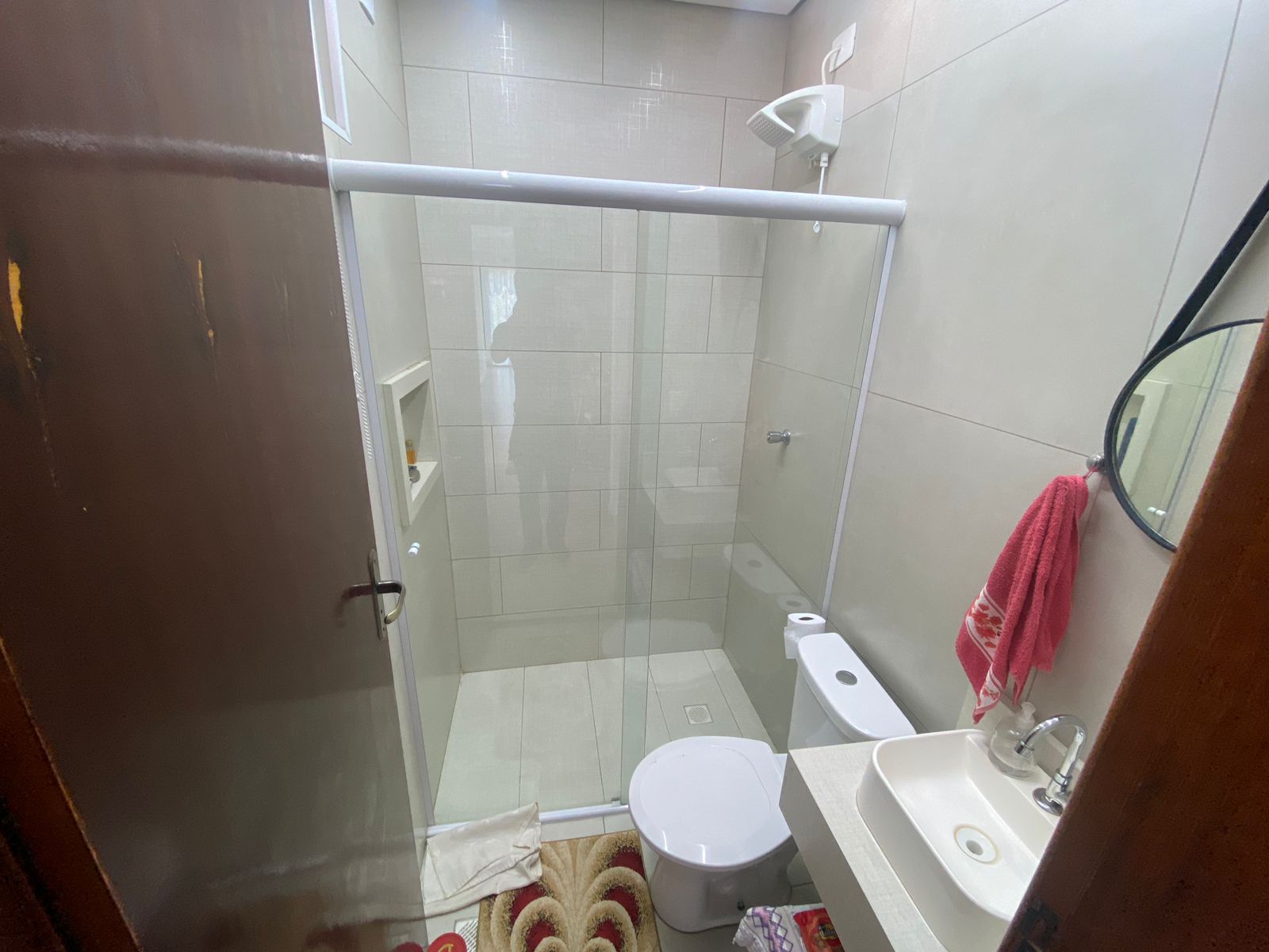 Encante-se com esta Casa Única à Beira do Lago no Ninho Verde I Eco Residence – Porangaba/SP