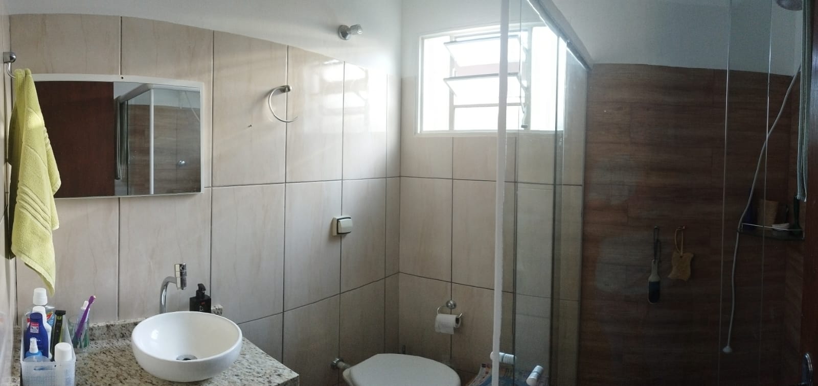 Casa Térrea à Venda no Condomínio Jardim Adonai – Porangaba/SP