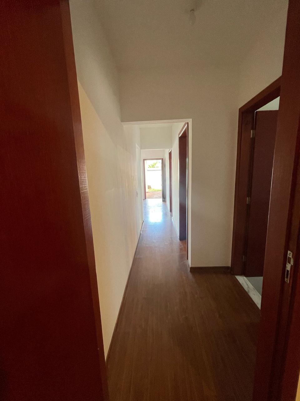 Casa à Venda no Bairro Astória – Conforto, Quintal e Ótimo Custo-Benefício