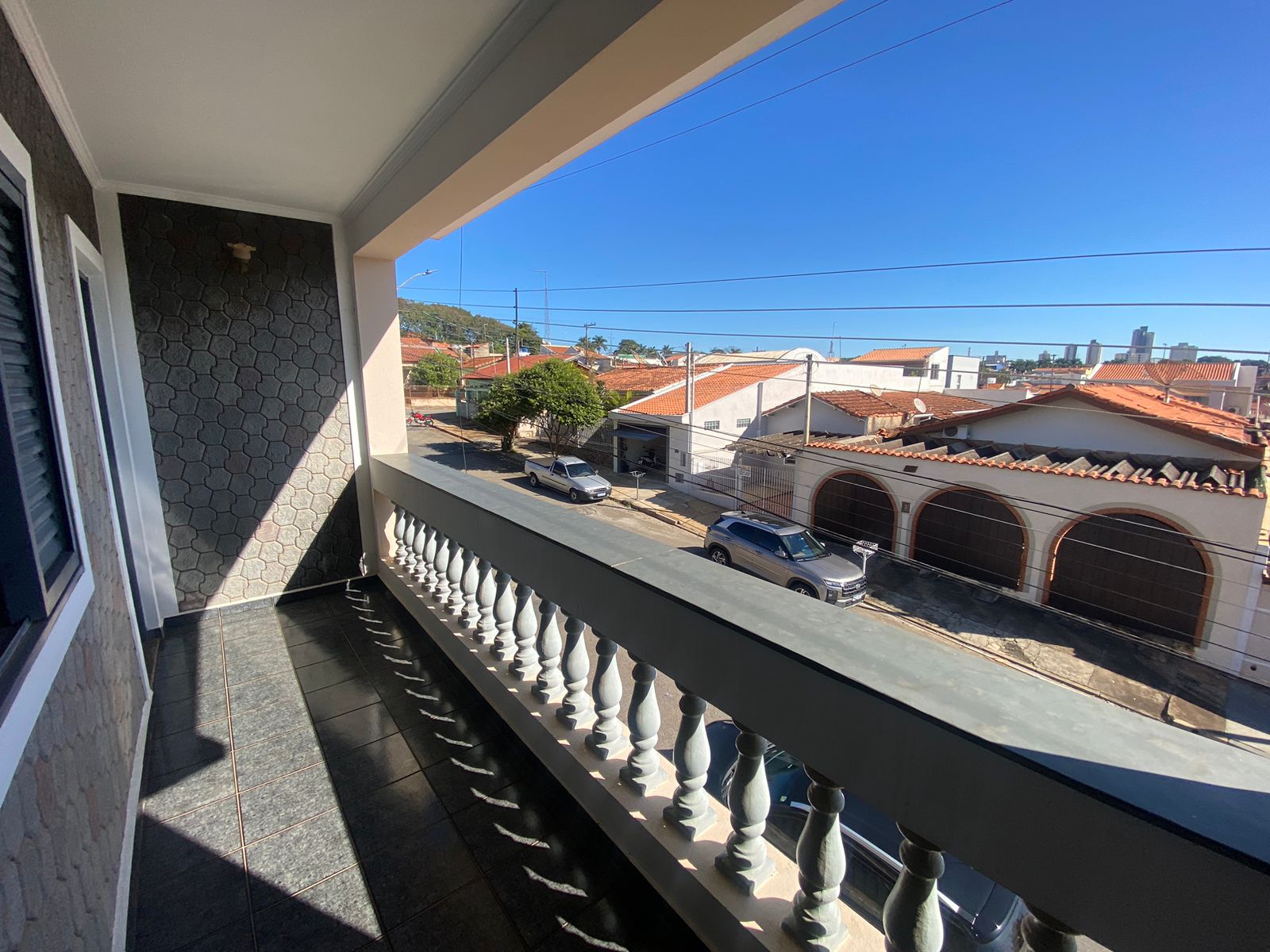 Casa com Edícula e Área Gourmet na Vila Dr. Laurindo – Conforto, Localização e Oportunidade por R$ 450.000