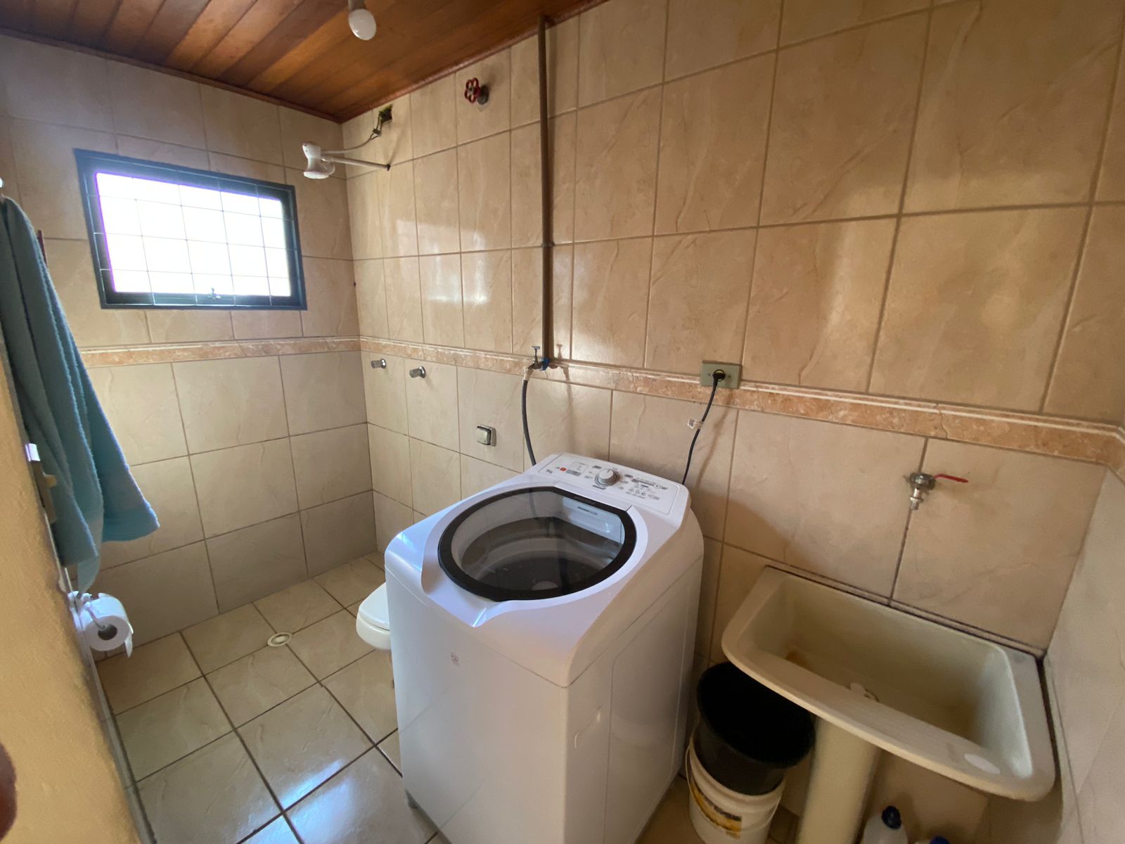 Casa com Edícula e Área Gourmet na Vila Dr. Laurindo – Conforto, Localização e Oportunidade por R$ 450.000
