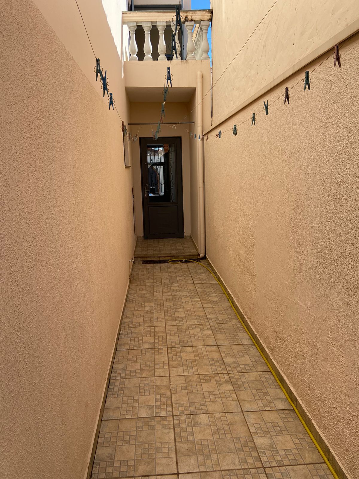 Casa com Edícula e Área Gourmet na Vila Dr. Laurindo – Conforto, Localização e Oportunidade por R$ 450.000