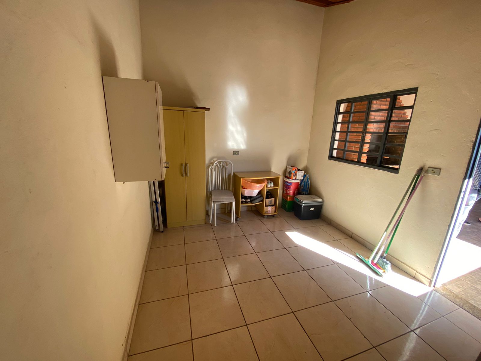 Casa com Edícula e Área Gourmet na Vila Dr. Laurindo – Conforto, Localização e Oportunidade por R$ 450.000