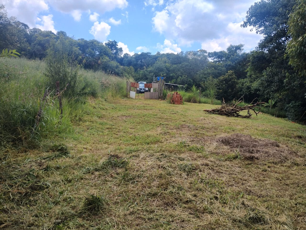 Terreno Amplo à Venda em Tatuí – Bairro Santuário (Mirandas) 