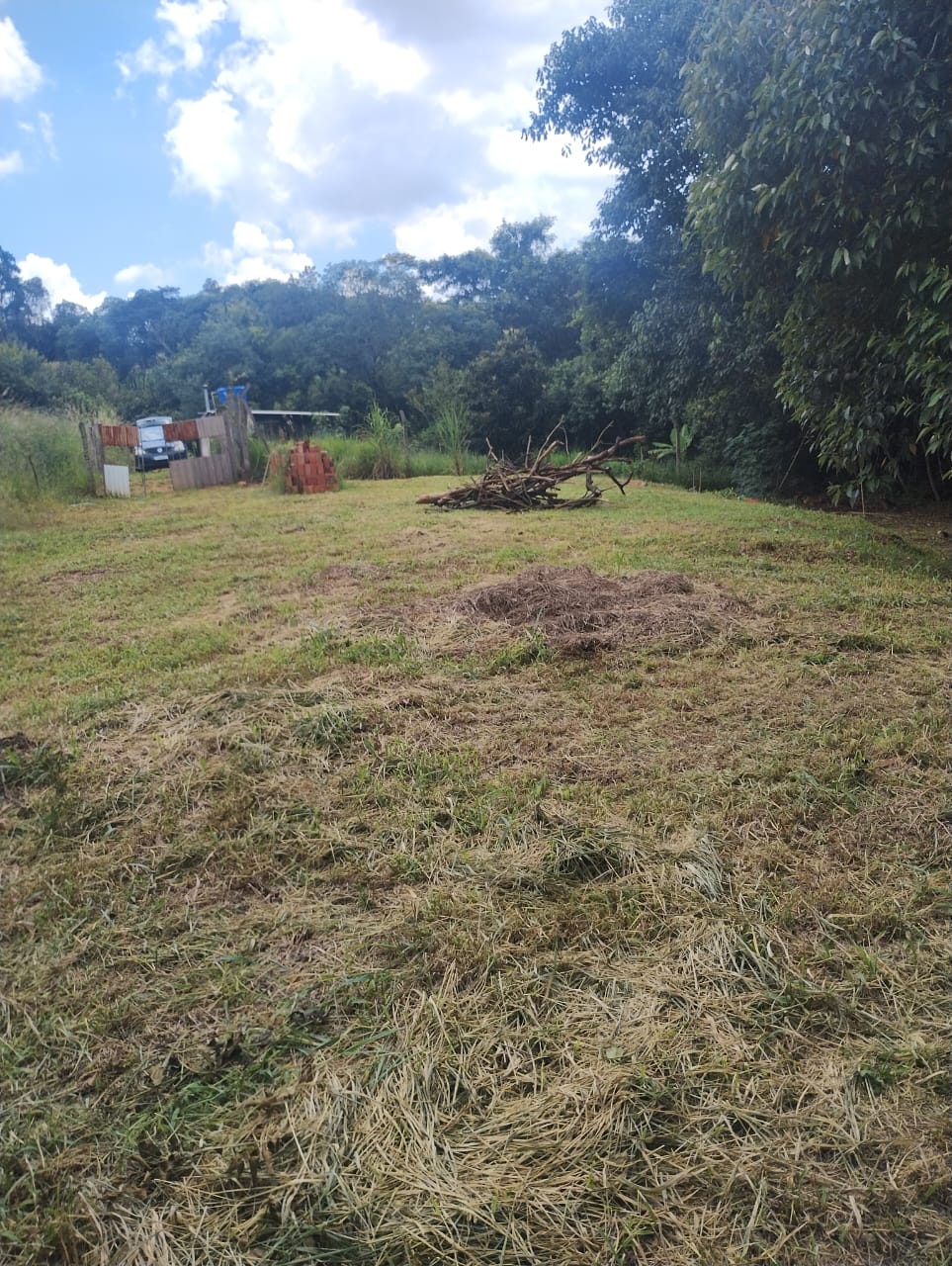 Terreno Amplo à Venda em Tatuí – Bairro Santuário (Mirandas) 