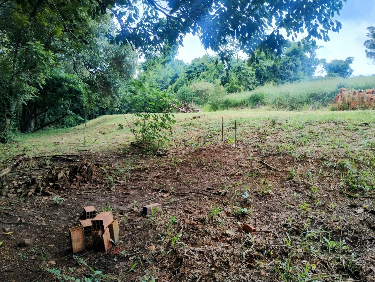 Terreno Amplo à Venda em Tatuí – Bairro Santuário (Mirandas) 