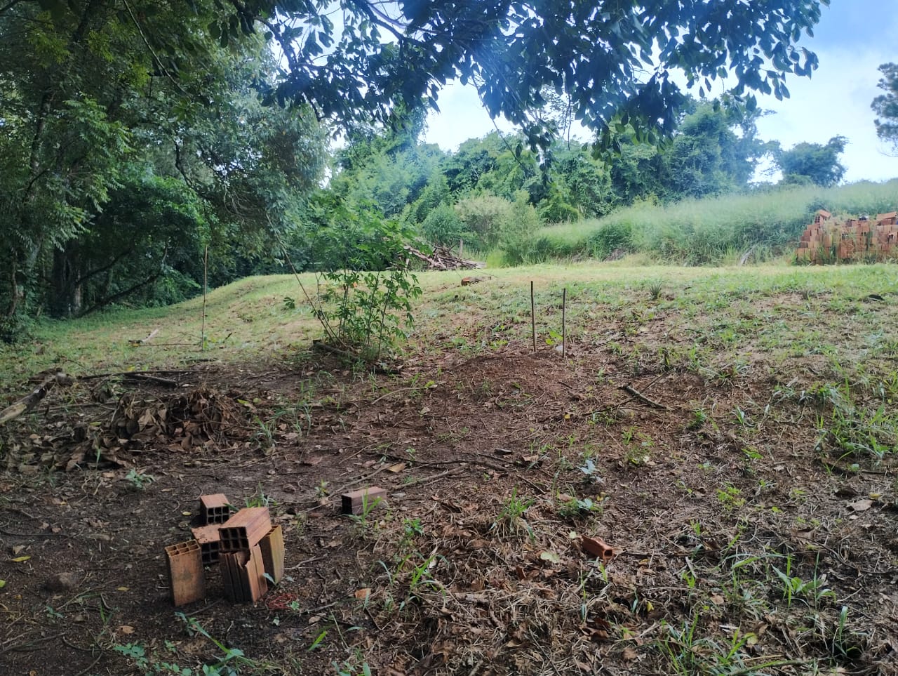 Terreno Amplo à Venda em Tatuí – Bairro Santuário (Mirandas) 