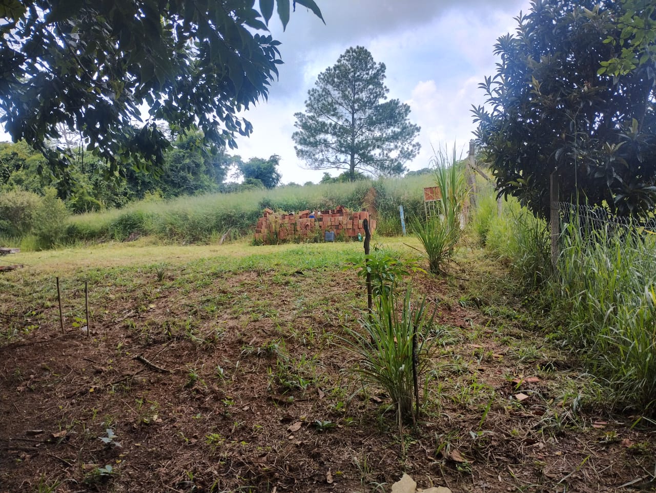 Terreno Amplo à Venda em Tatuí – Bairro Santuário (Mirandas) 