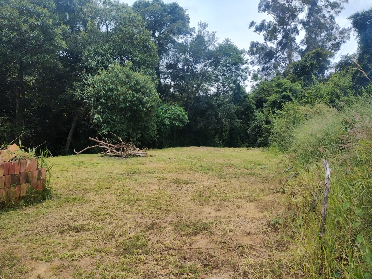 Terreno Amplo à Venda em Tatuí – Bairro Santuário (Mirandas) 